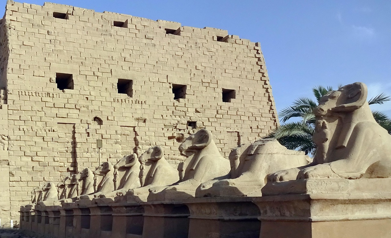 Đền Karnak – công trình tôn giáo khổng lồ giữa lòng Luxor 3 Đền Karnak – công trình tôn giáo khổng lồ giữa lòng Luxor 3